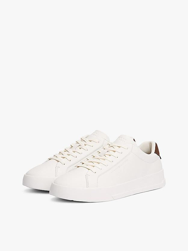 TH COURT BETTER LTH FM0FM05322/YBL TOMMY HILFIGER