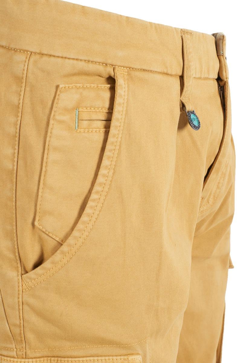 P735 PL00/0321 YES ZEE