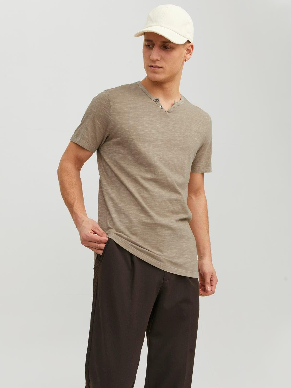 12164972/Crockery JACK AND JONES