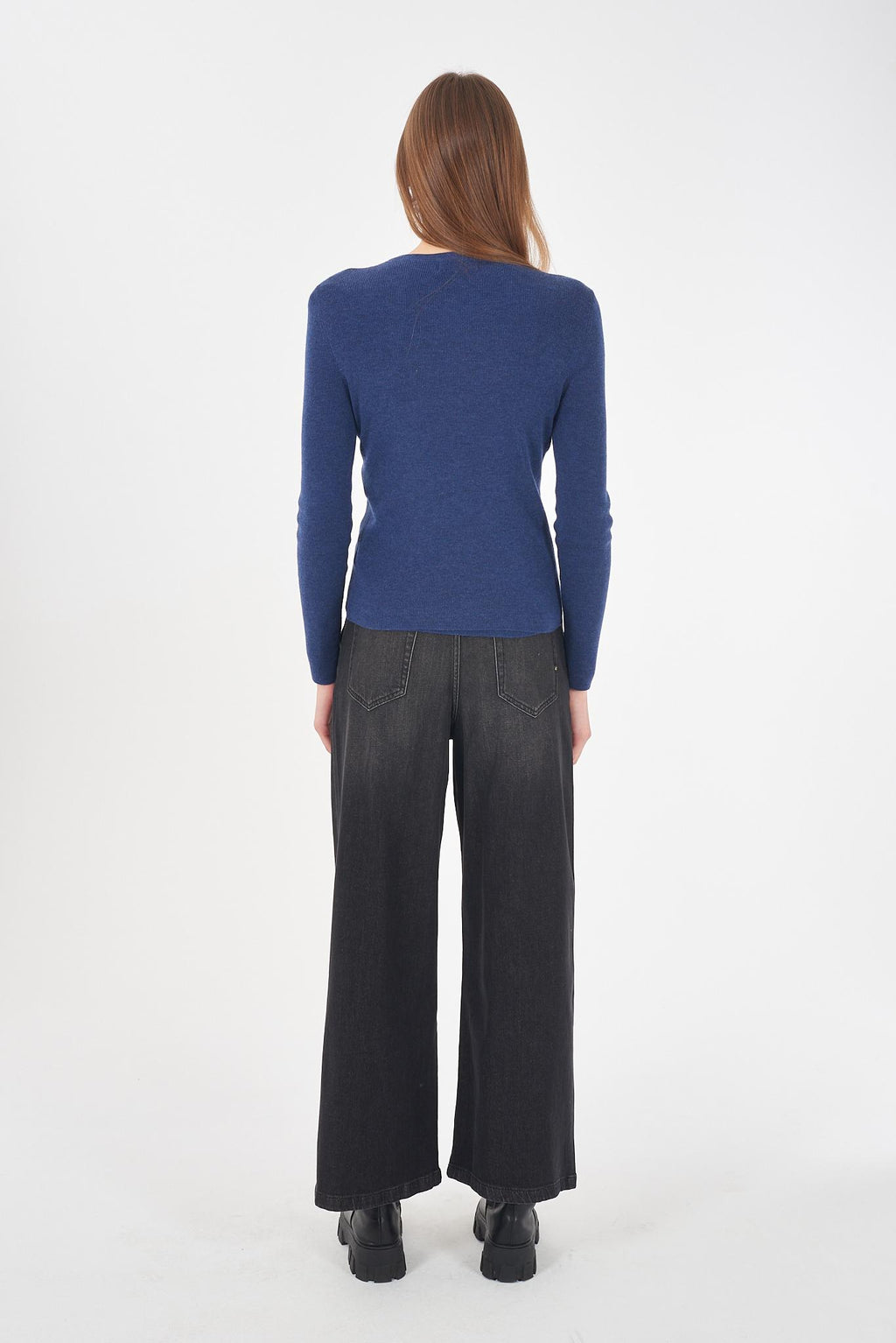 M059 BP00/0713 YES ZEE