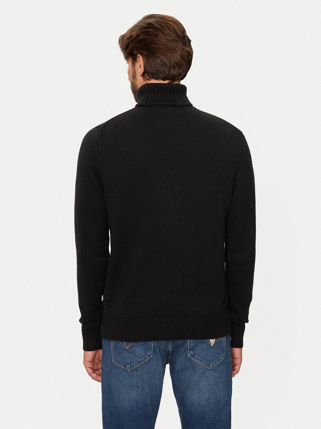 GJ LS TN GUESS J EMB SWTR M4BR35Z3HN2/JBLK GUESS