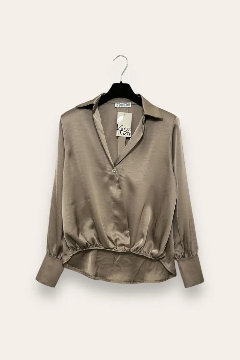 Camicia in raso a portafoglio con elastico al fondo CL-10676-CL-10277/Fango LOVEme