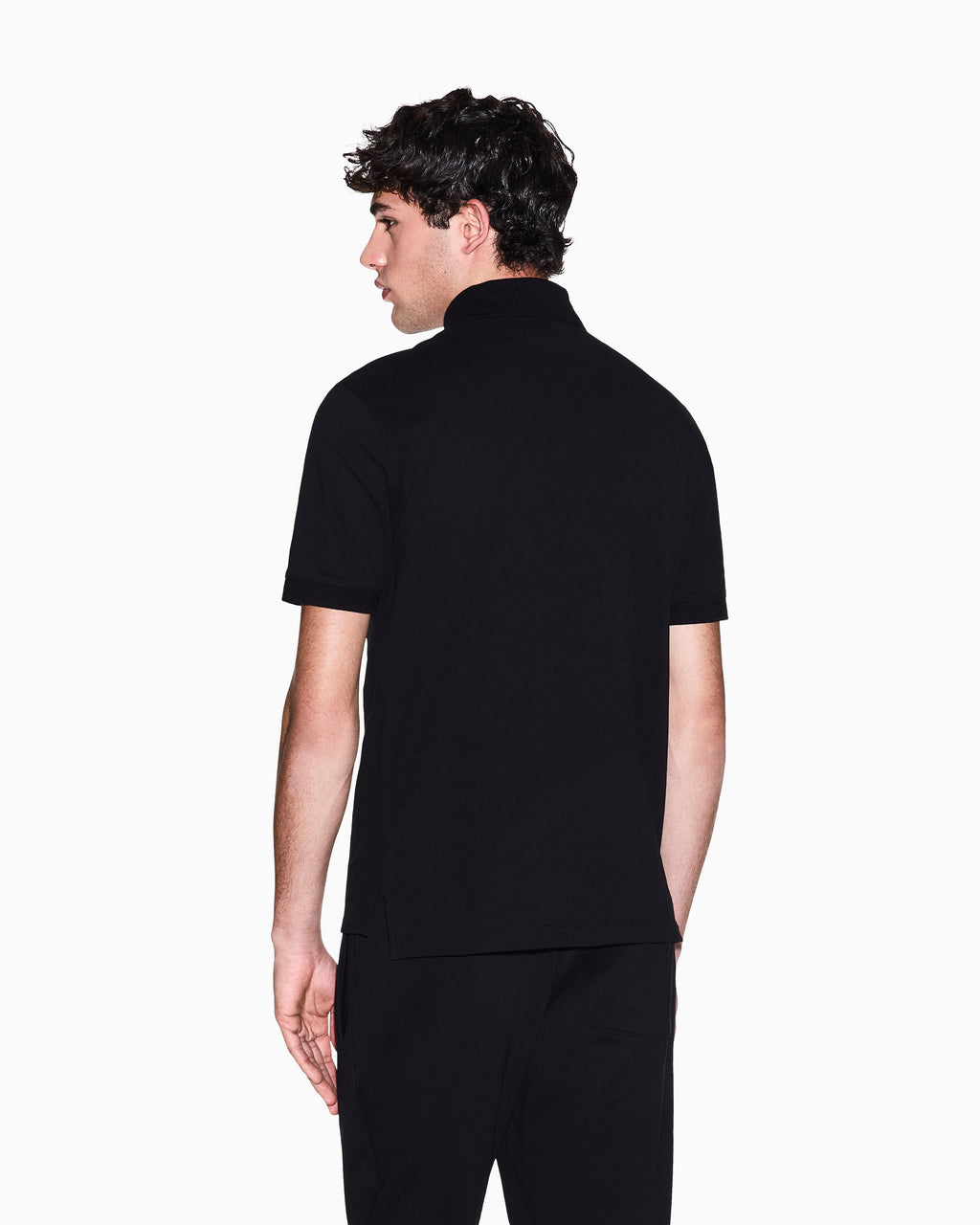 XM002231 AF10366/UC001 ARMANI EXCHANGE