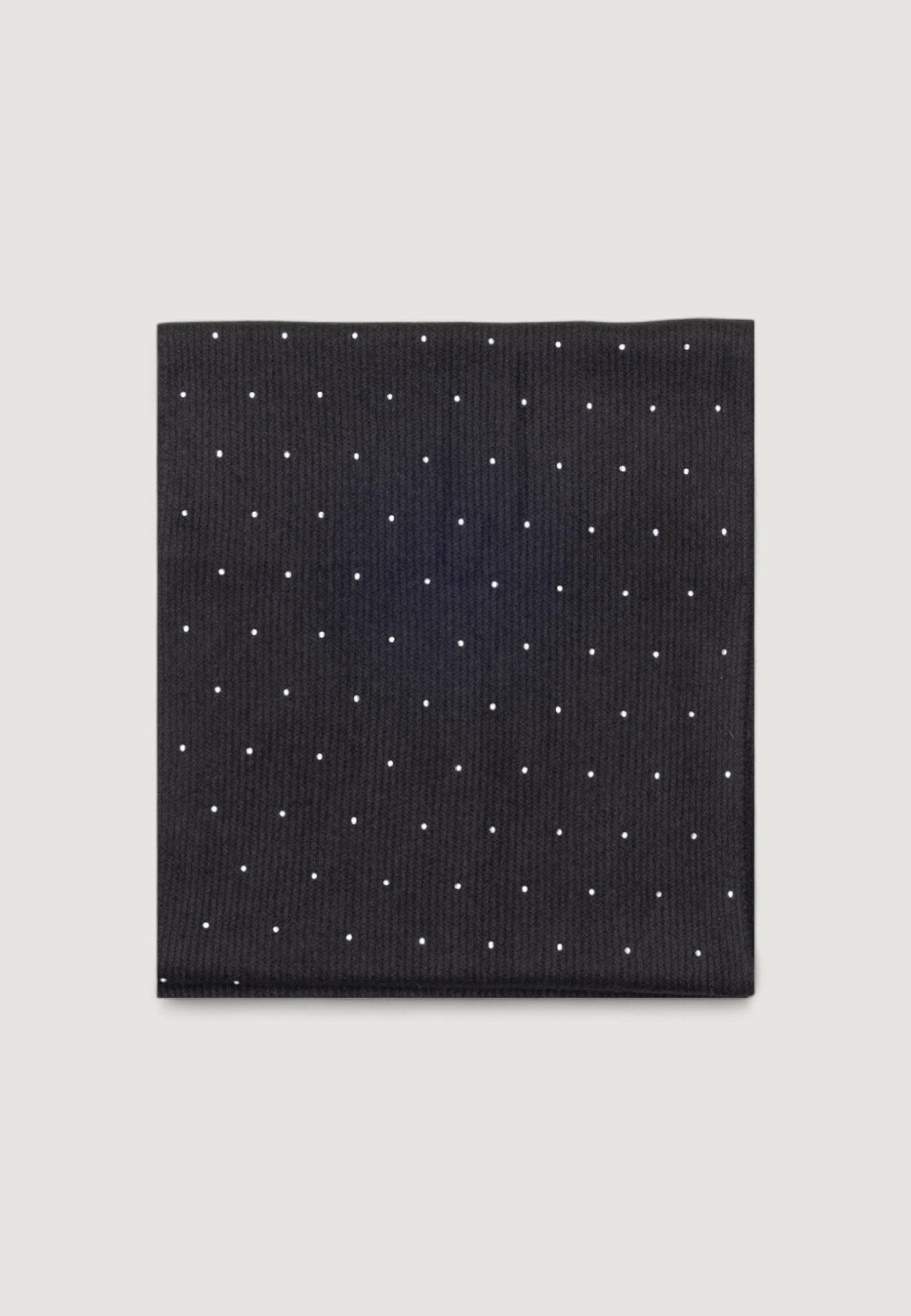 15349814/Black ONLY