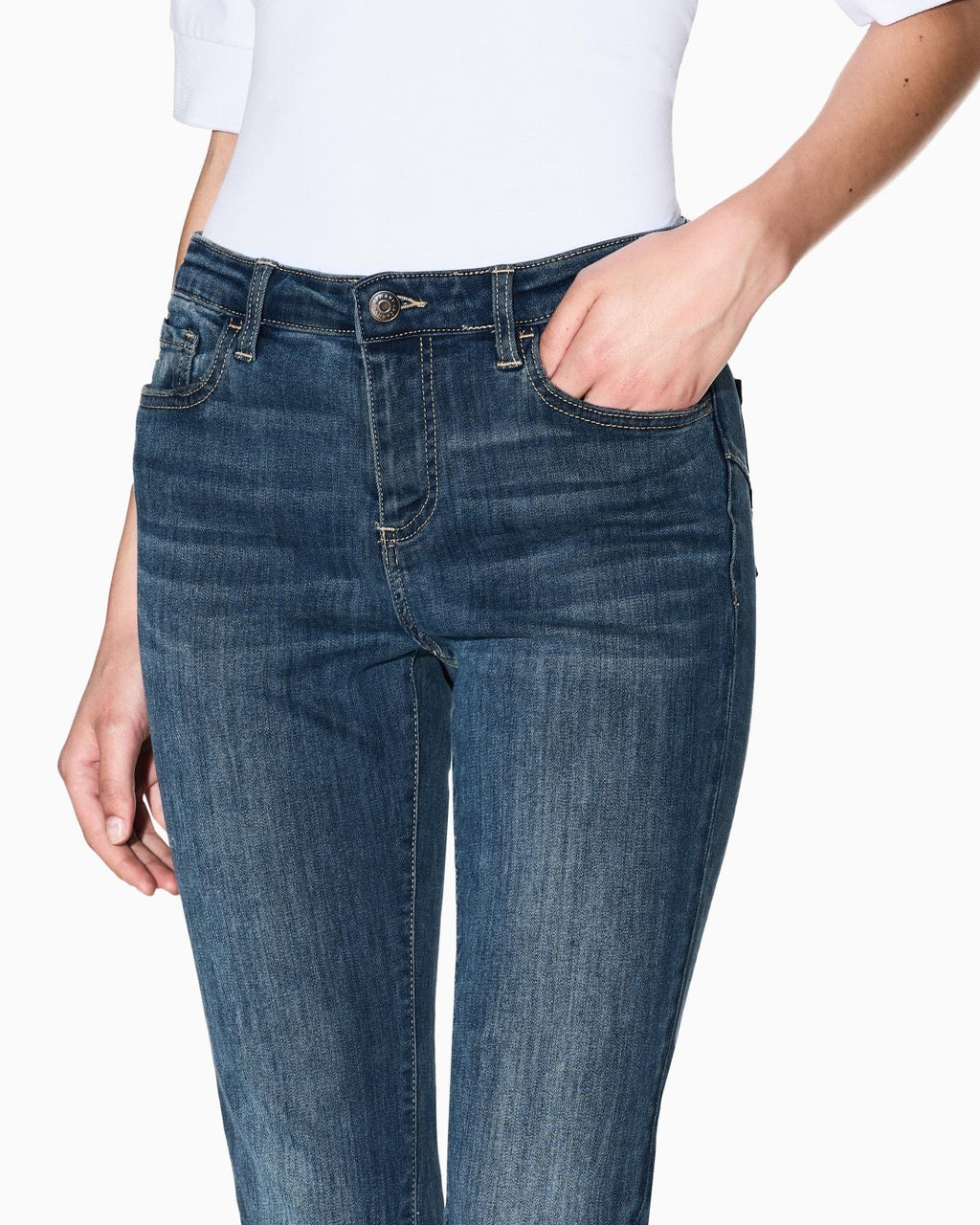 XW000129 AF10863/MB001 ARMANI EXCHANGE