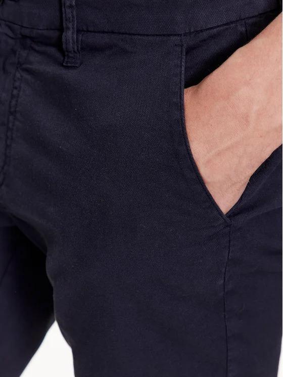 DANIEL SHORT M3GD05WFBW3/G7V2 GUESS