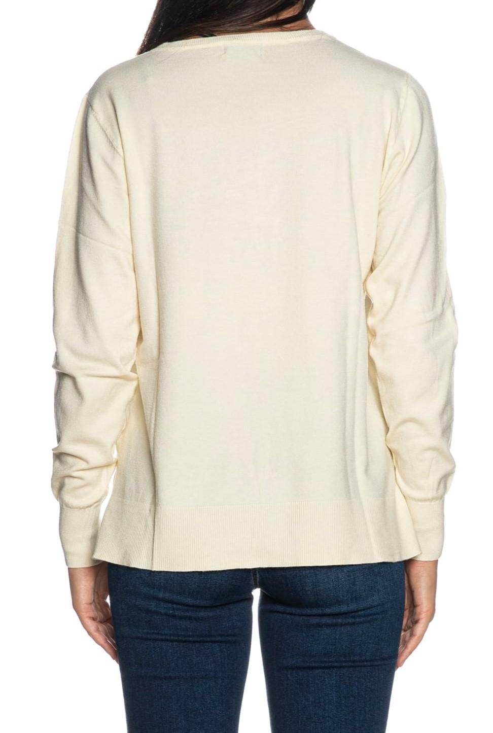 M052 RU00/0157 YES ZEE