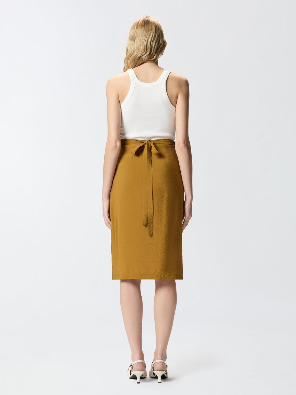 107300 A3H8/Z14 PINKO