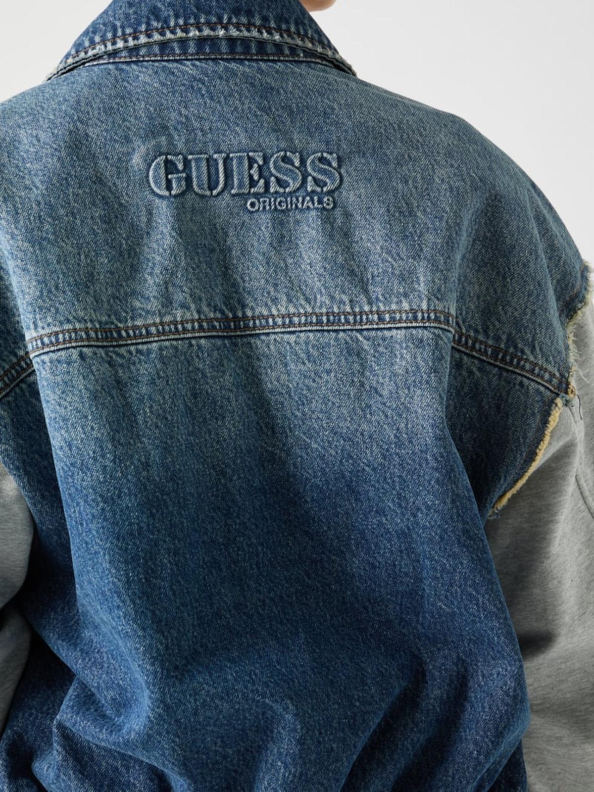 W6RN63D4XYZ/GSMA GUESS