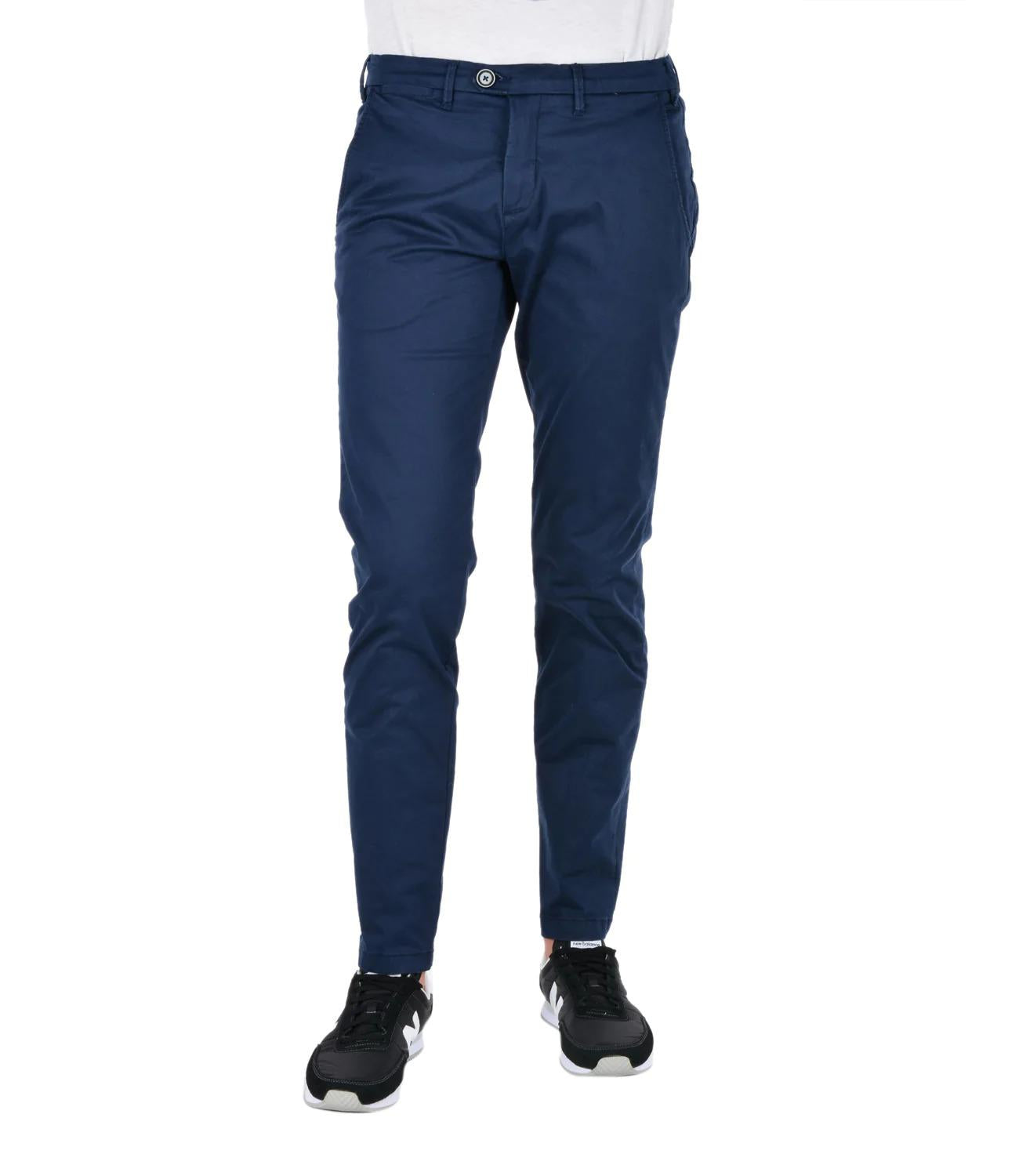 P640 PL00/0710 YES ZEE