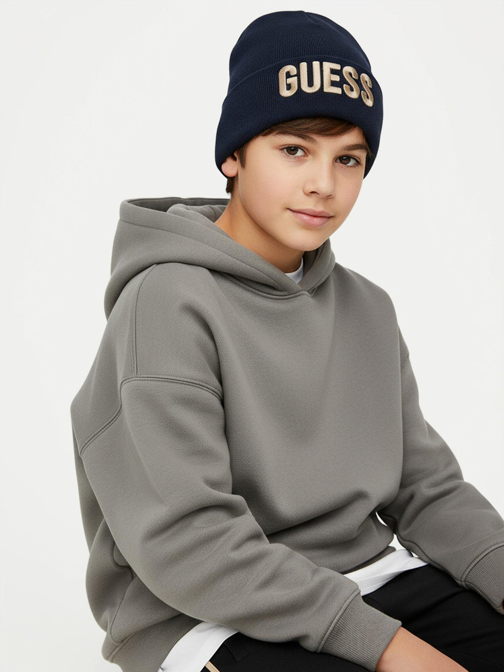 L0BZ00Z2QO0/G7HR GUESS