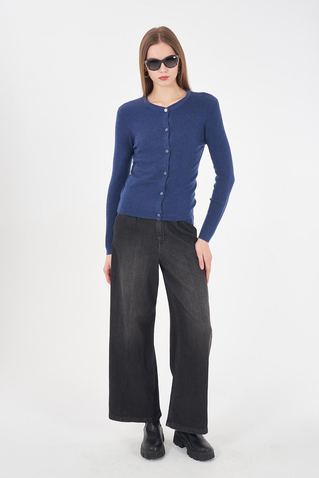 M059 BP00/0713 YES ZEE