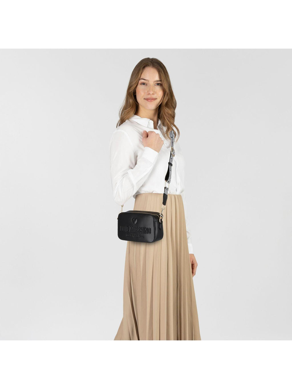 JC4220PP0MKF0/000 LOVE MOSCHINO