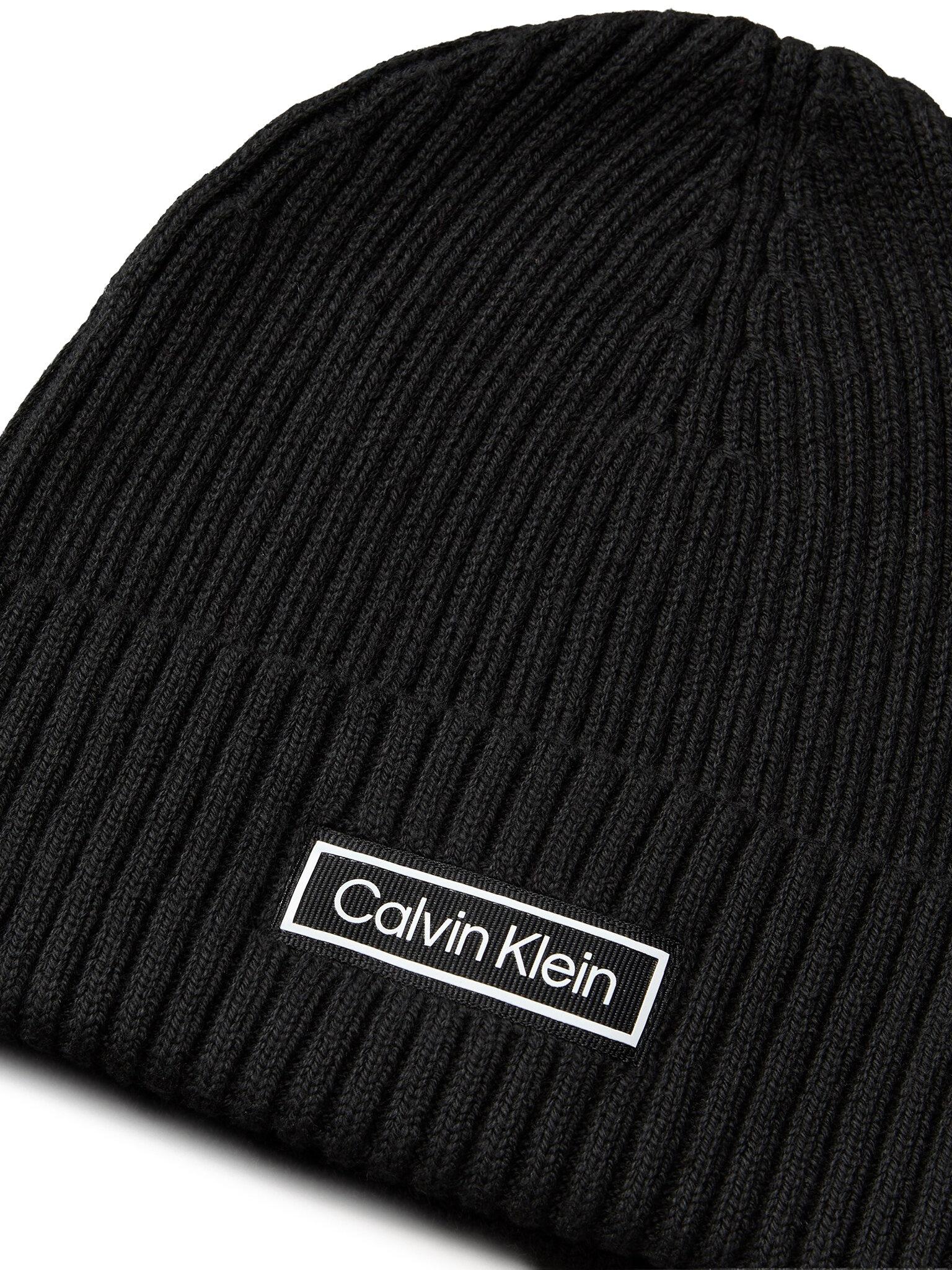 PATCH CHUNKY RIB COTTON BEANIE LV04D8053G/UB1 CALVIN KLEIN