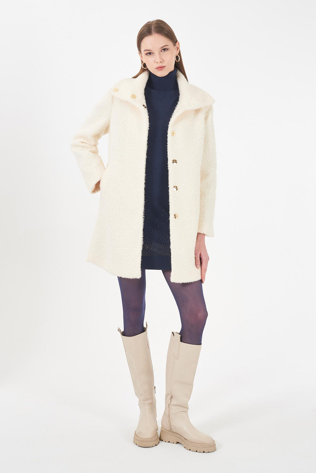 O056 KG00/0157 YES ZEE