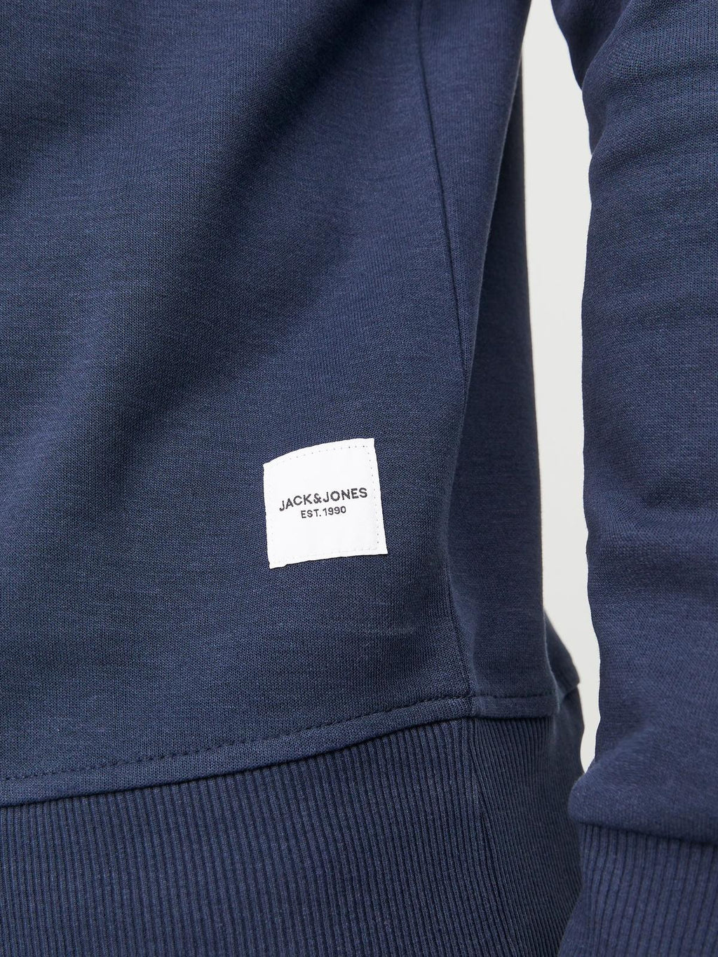 JJEBASIC SWEAT CREW NECK NOOS 