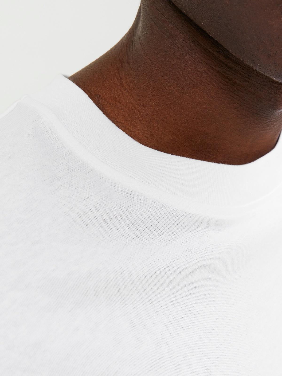 12249319/White JACK AND JONES