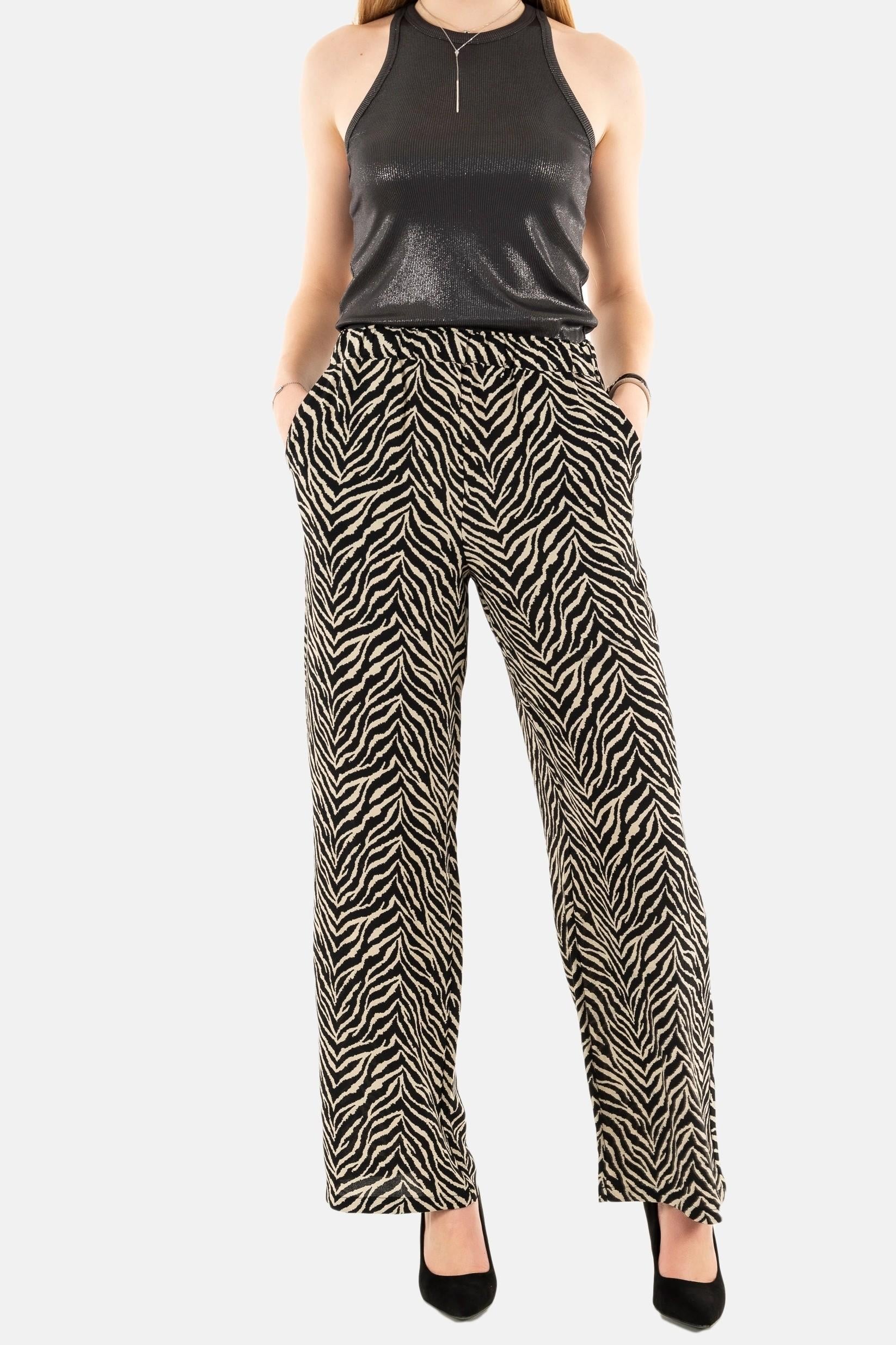 15341492/Black Katty animal ONLY