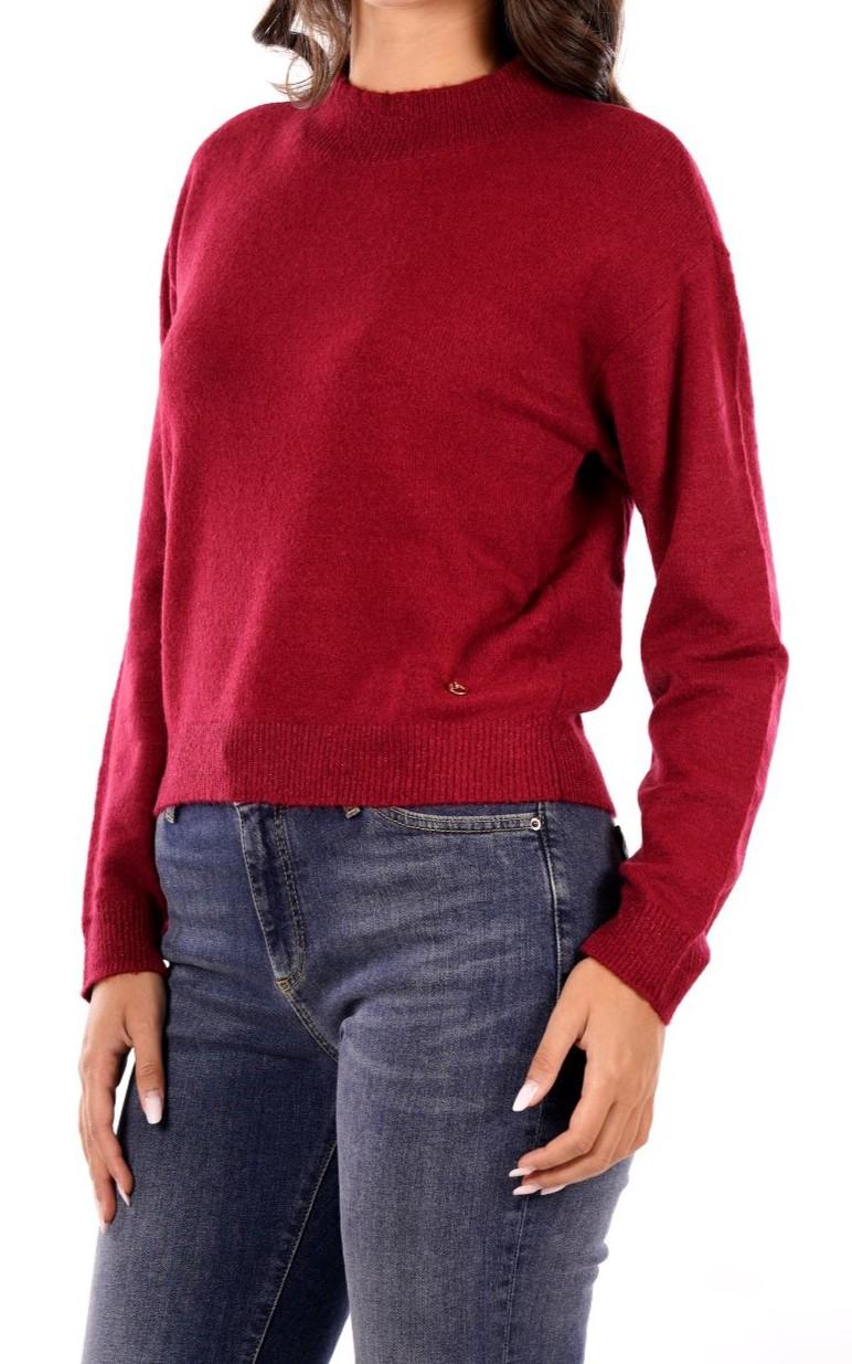 M003 BT00/0562 YES ZEE