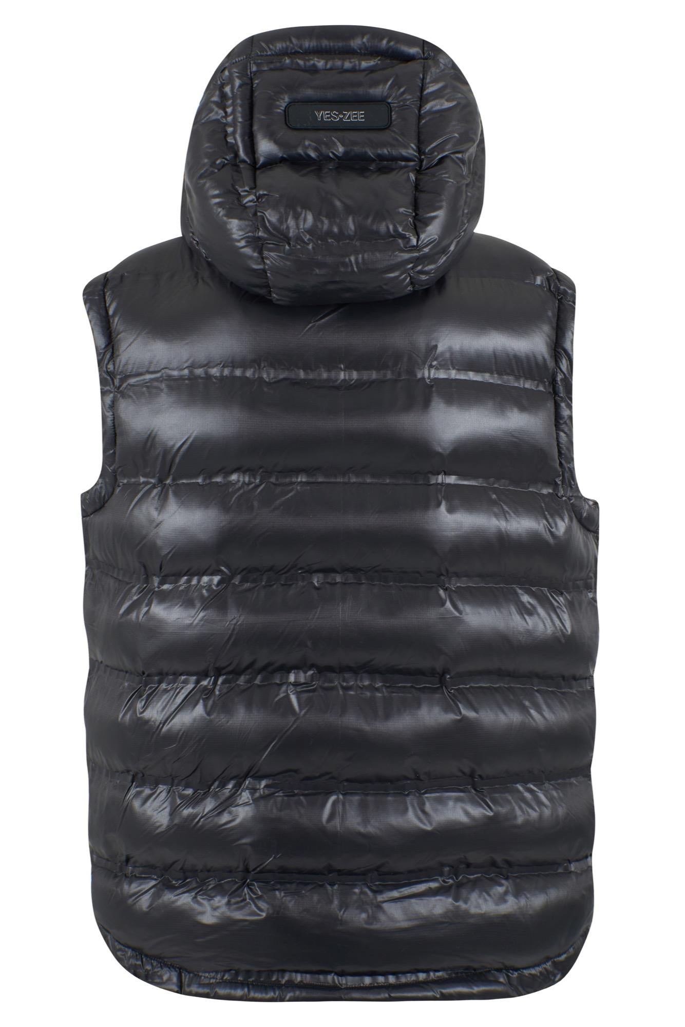 J902 B400/0801 YES ZEE