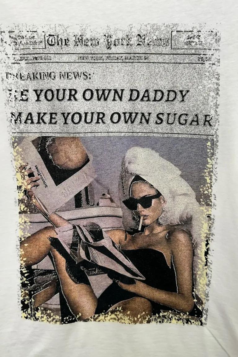 T-shirt con stampa giornale VB-10782/Bianco LOVEme