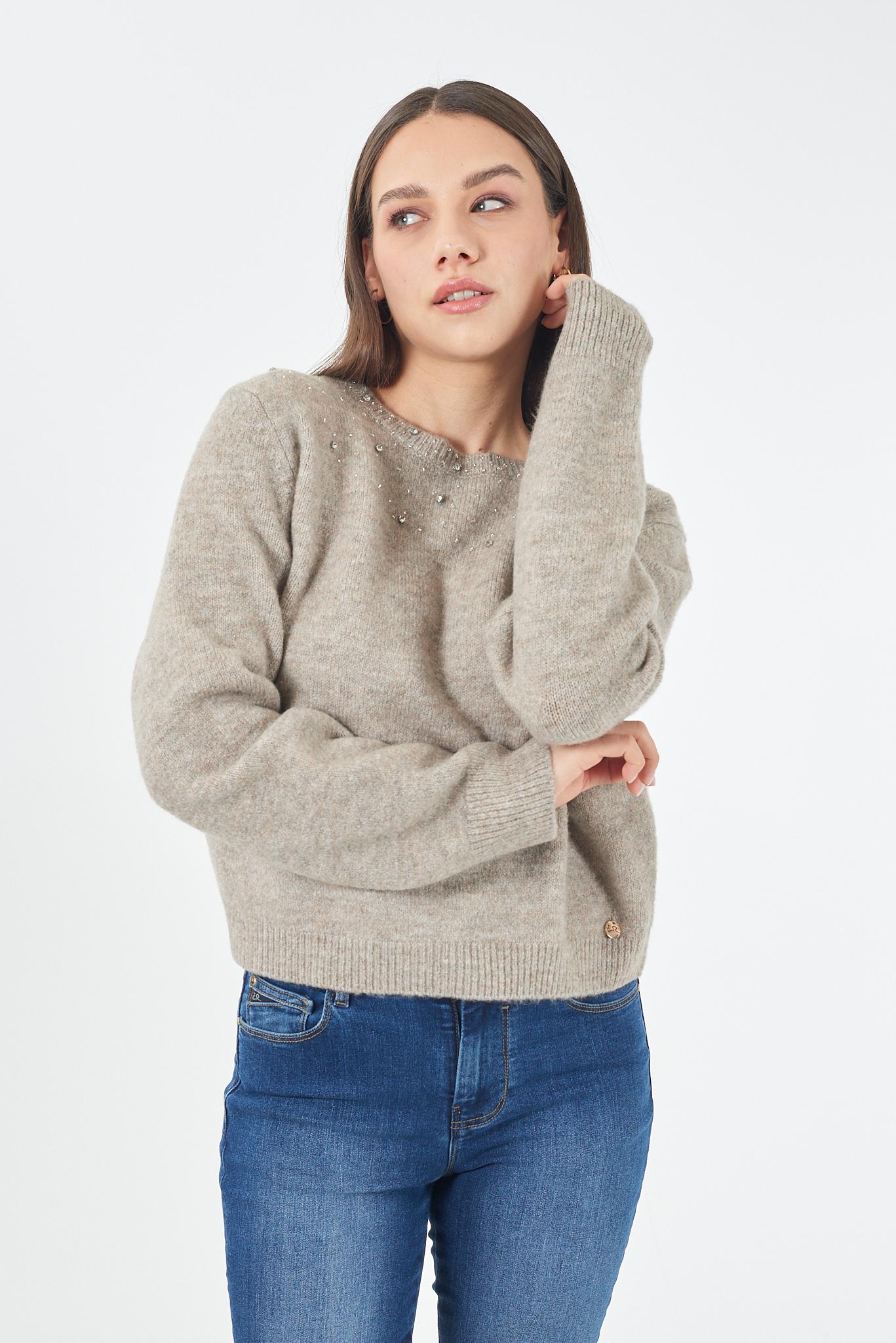 M082 JZ00/0212 YES ZEE