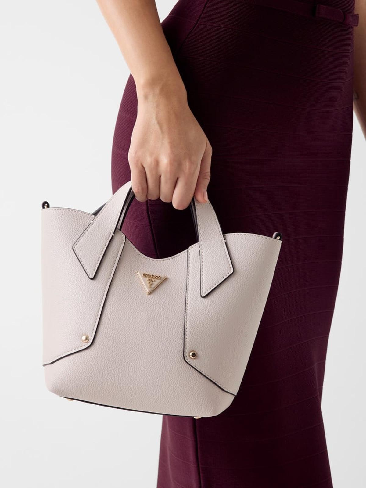 HWBG9914750/STO GUESS