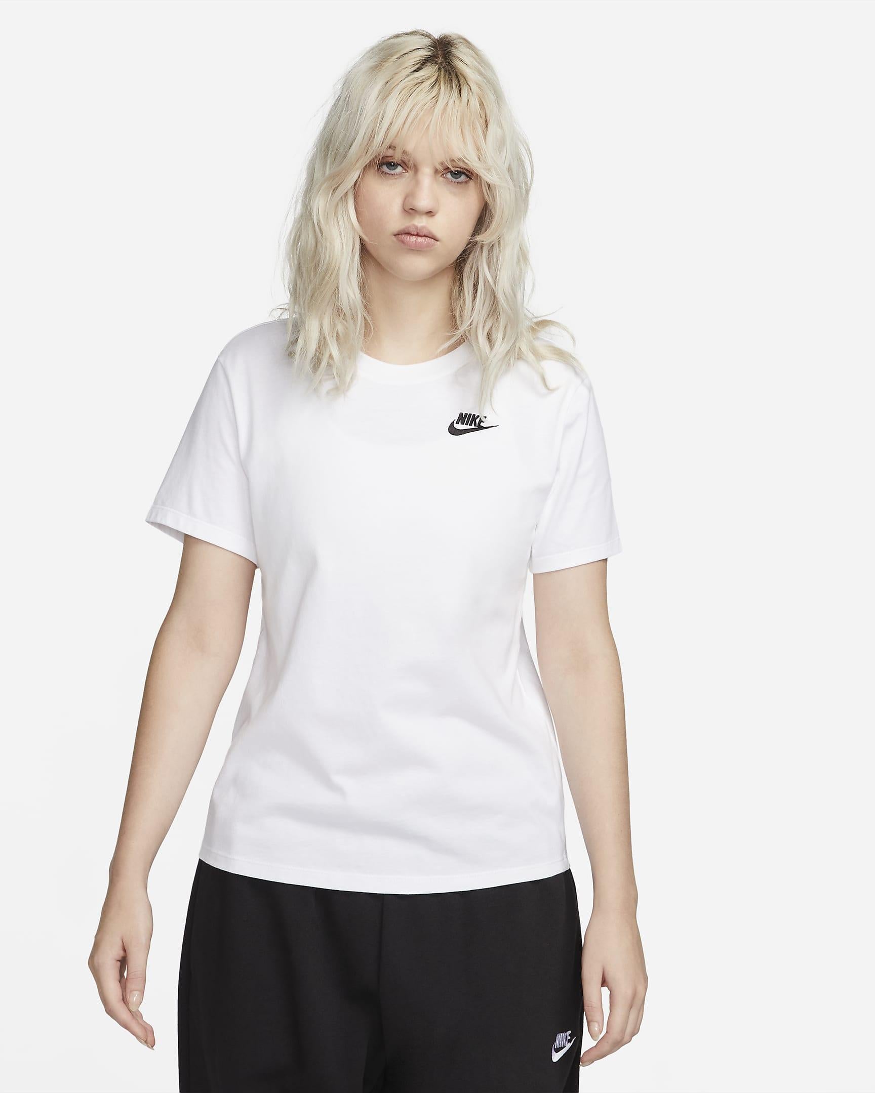 W nsw tee club DX7902/100 NIKE