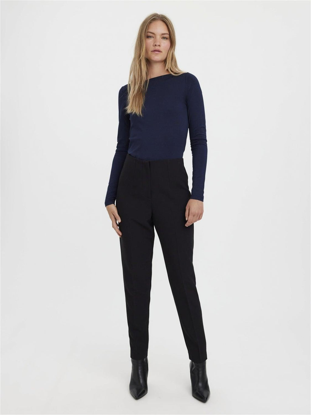 10267685/Black VERO MODA