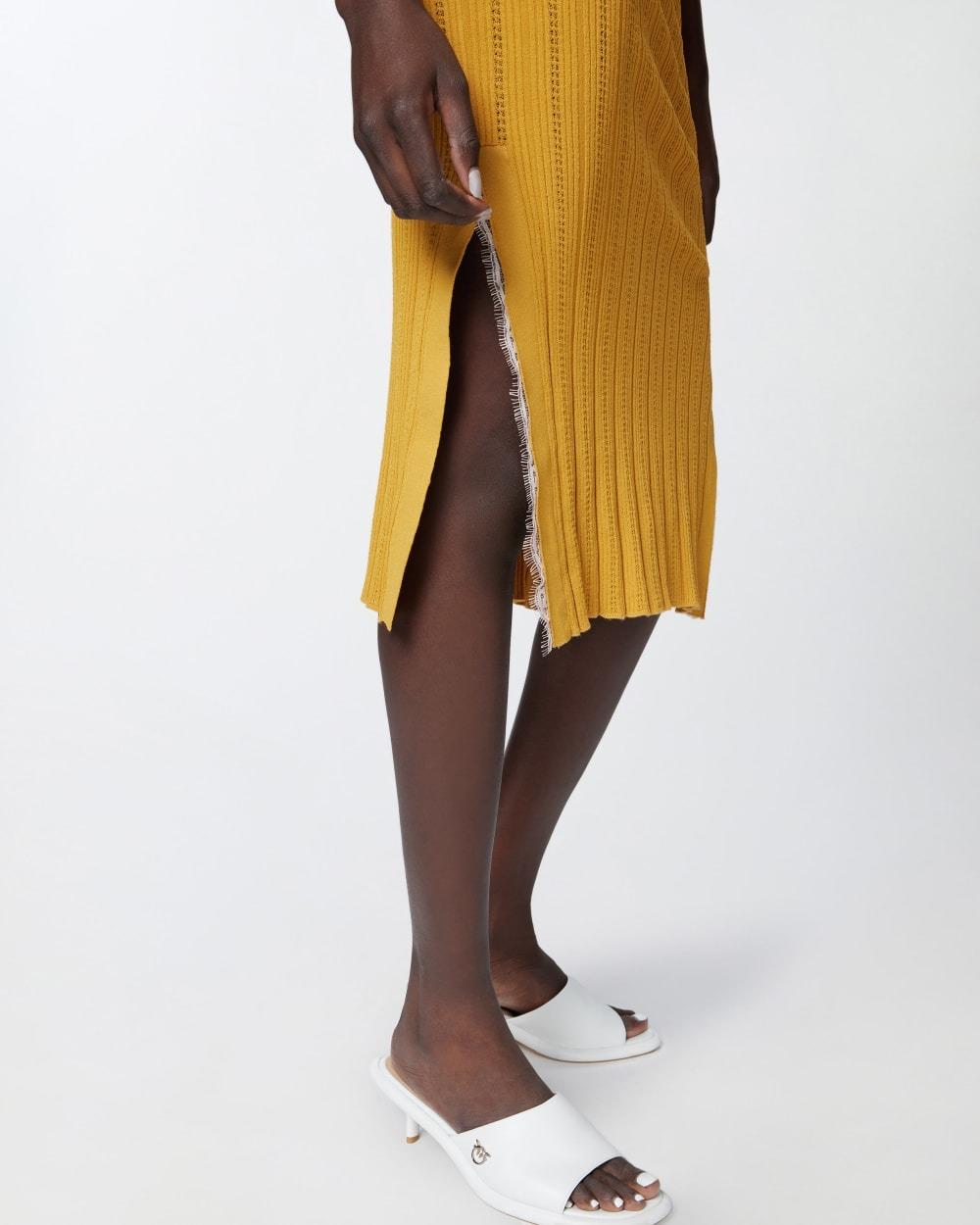 104745 A2FR/HN7 PINKO
