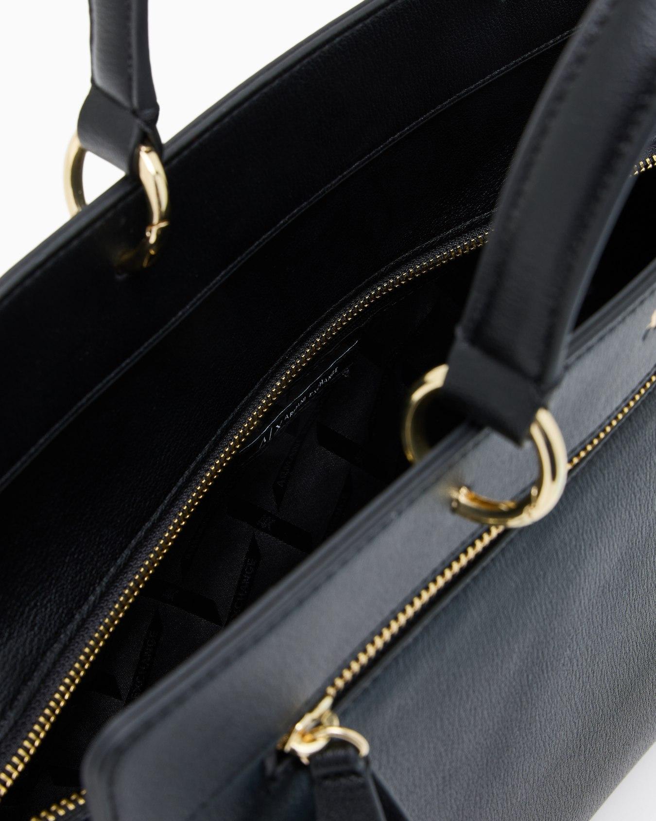 XW001553 AF17117/UC001 ARMANI EXCHANGE