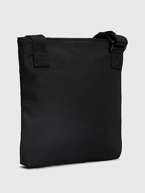 SPORT ESSENTIALS FLATPACK18 M 