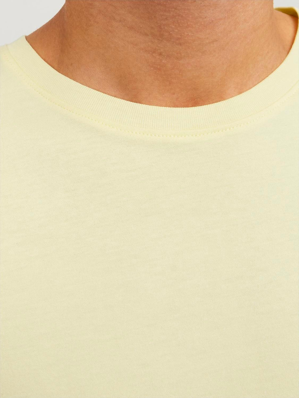 12156101/French Vanilla JACK AND JONES