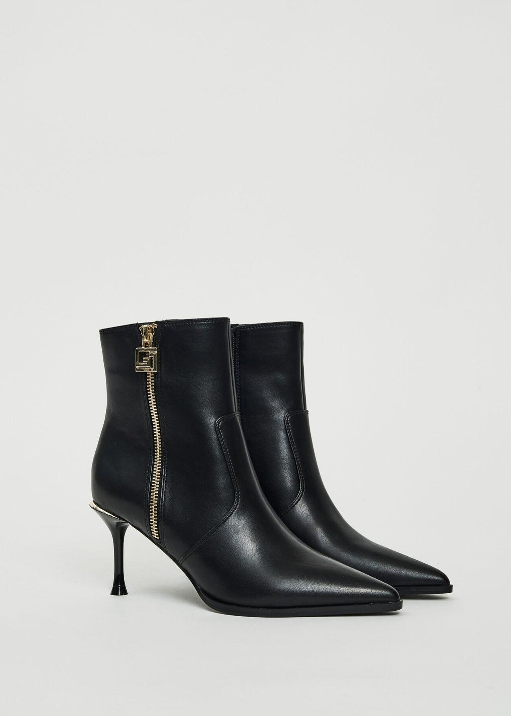 V54-64891/V0001 GAUDI