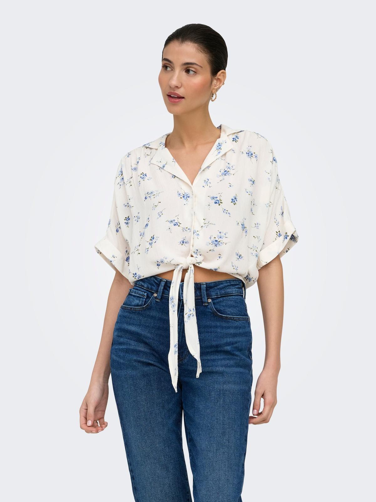 15281497/Cloud Dancer NIRA FLOWER ONLY