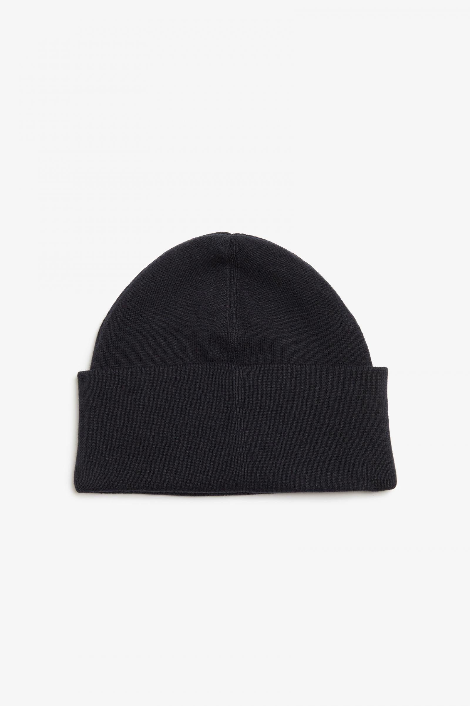BEANIE FP-C4114/102 FRED PERRY