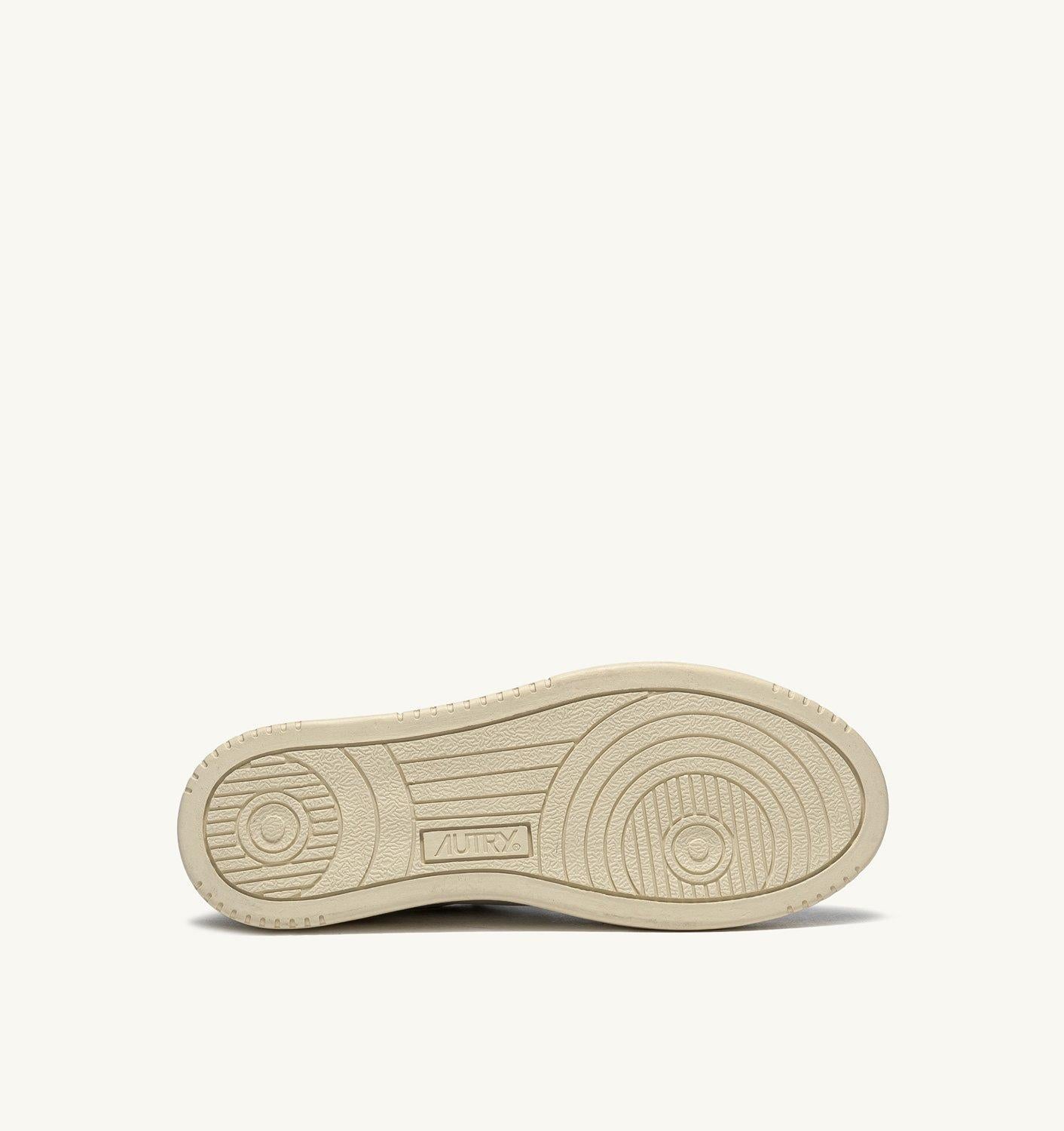 Autry Women's 01 Medalist Low Suede AULW-LS37/WHITE-POWDER AUTRY