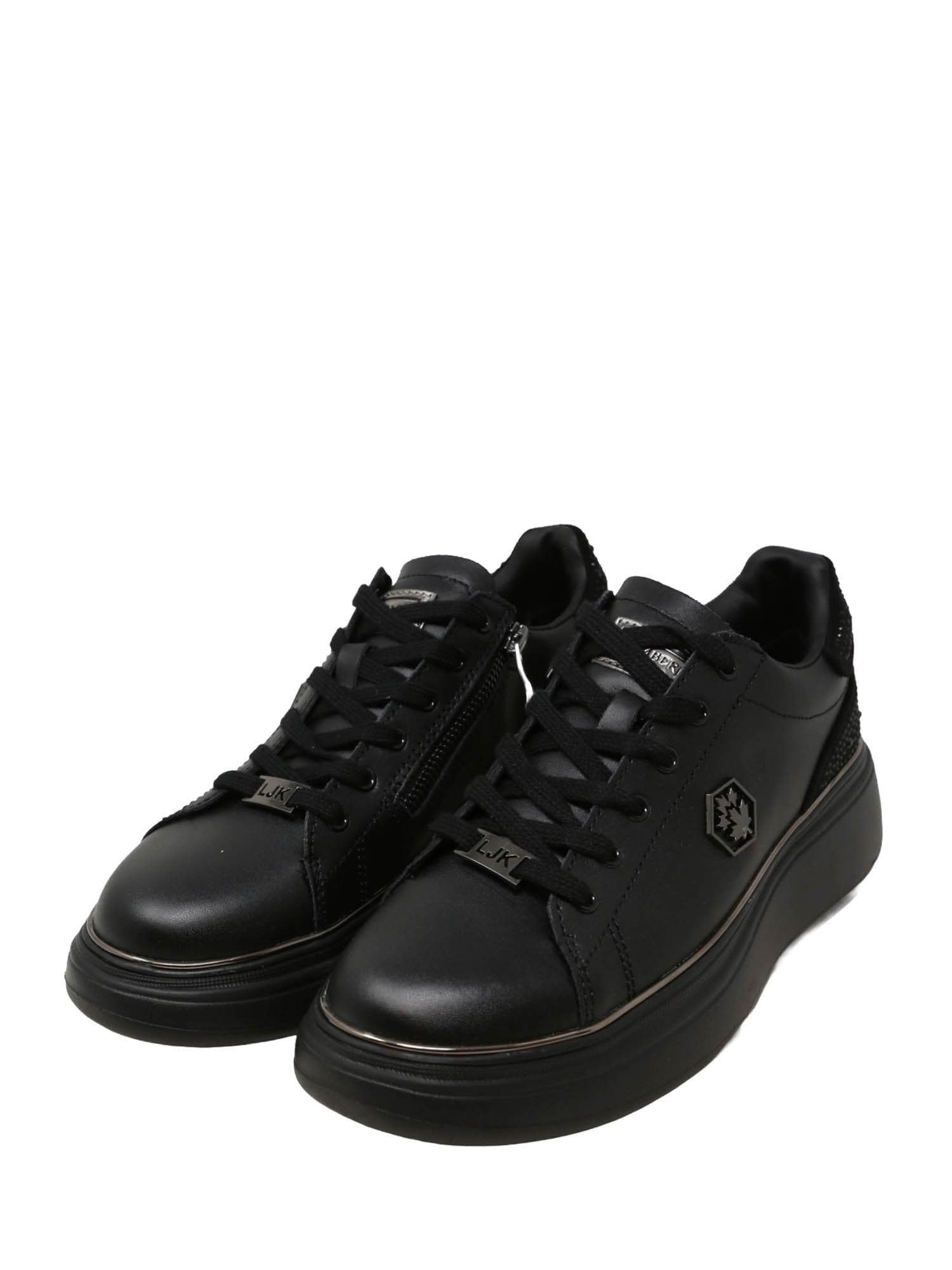SNEAKER 