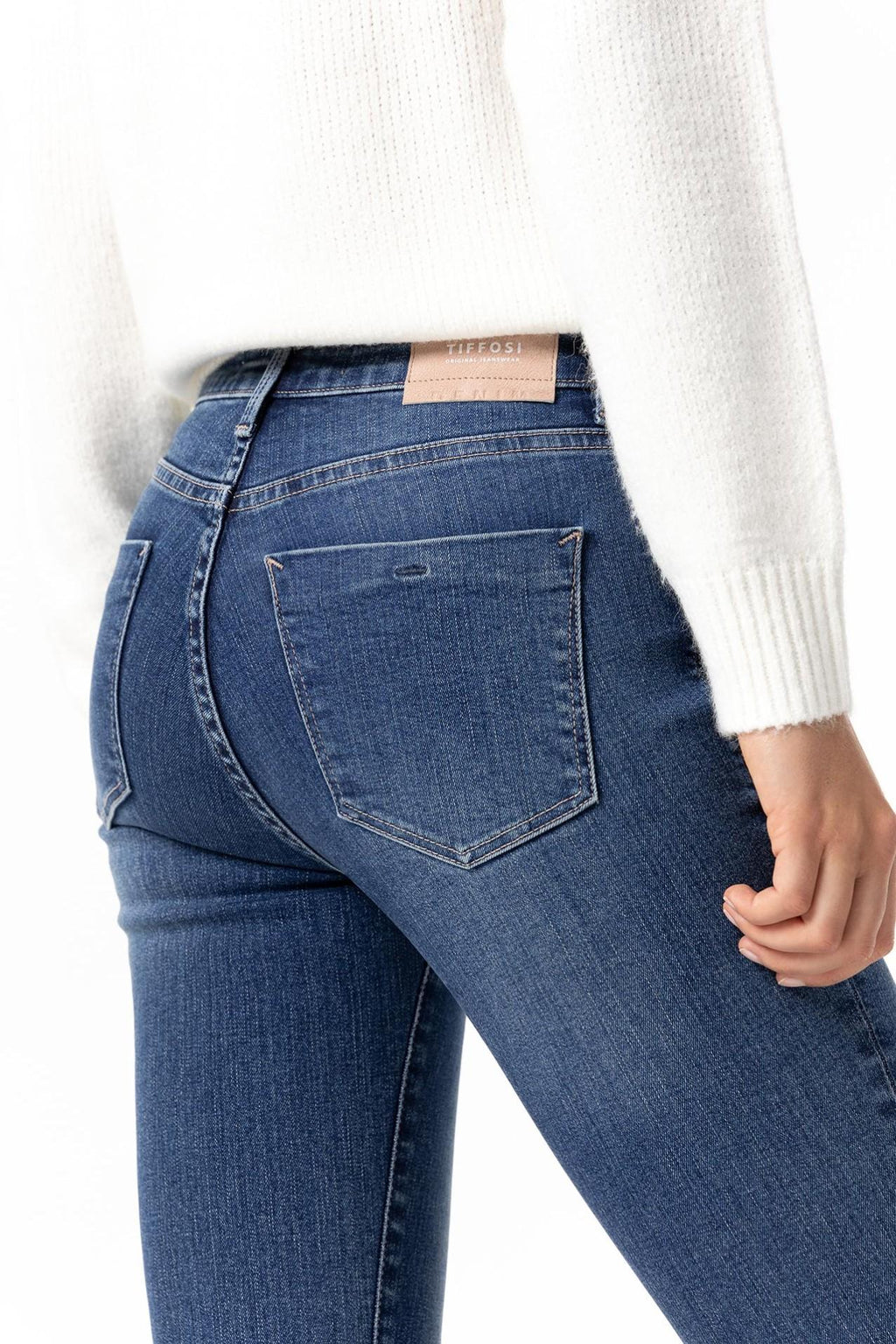 10056529/M1028 TIFFOSI