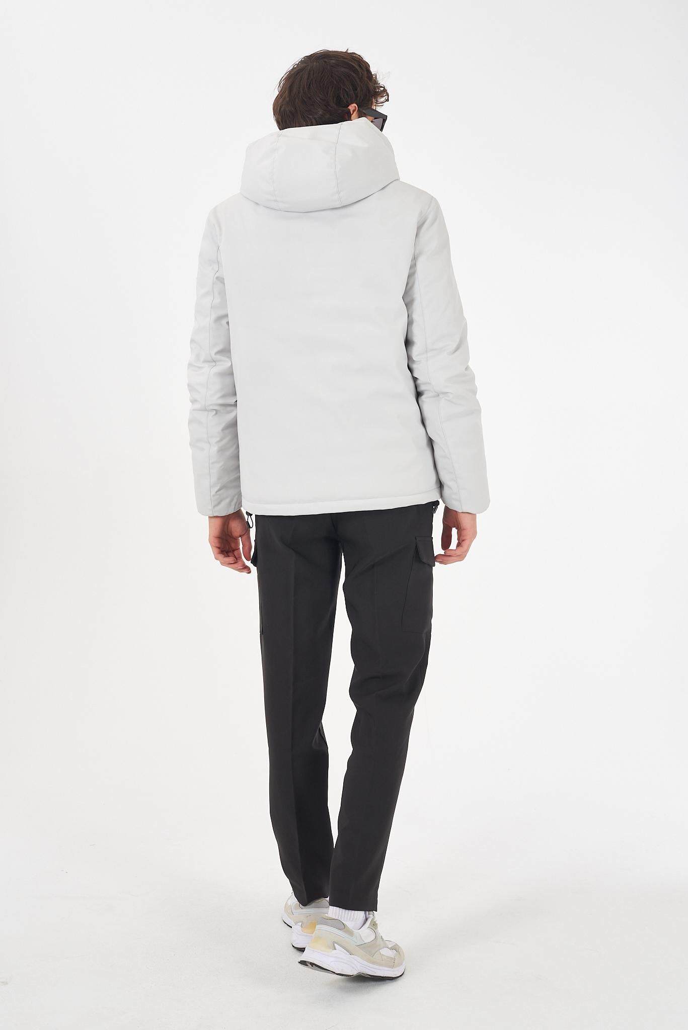 J824 B500/0124 YES ZEE