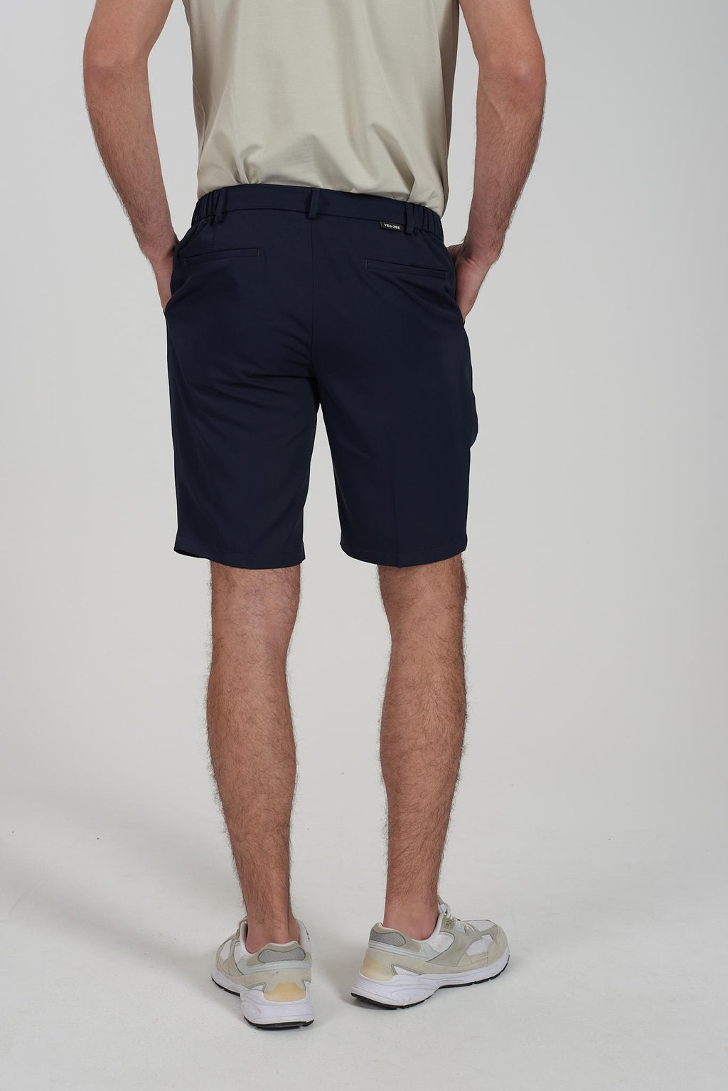 P770 KE00/0710 YES ZEE