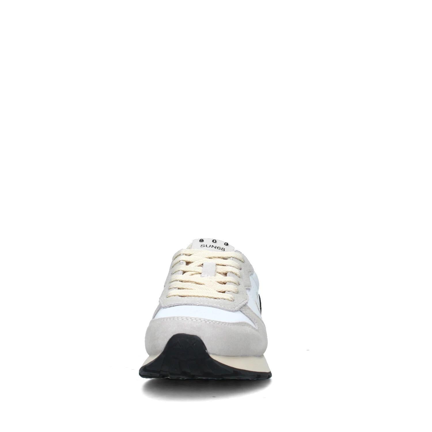 GIRL'S ALLY STUDS (TEEN) 