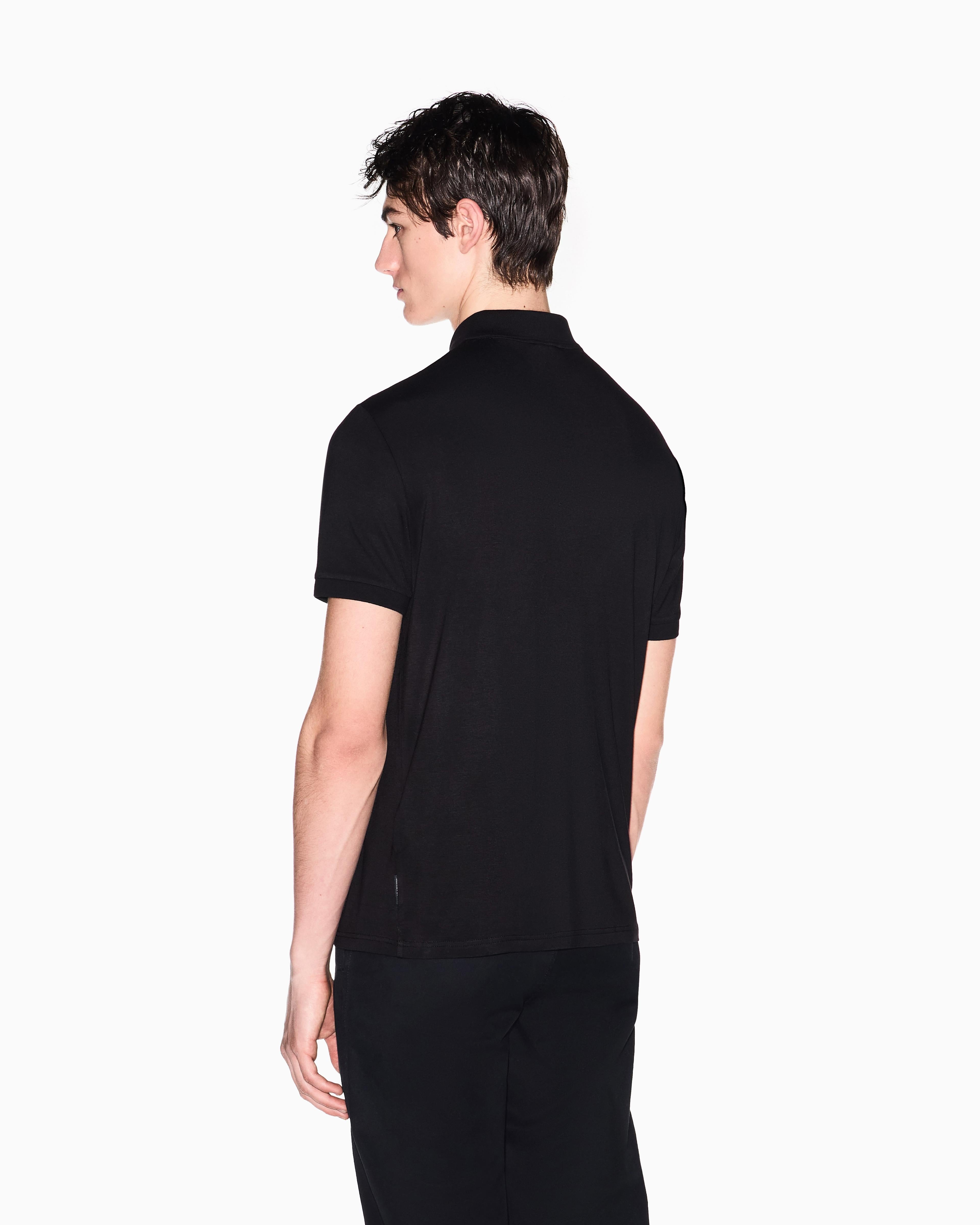 XM002372 AF21936/UC001 ARMANI EXCHANGE