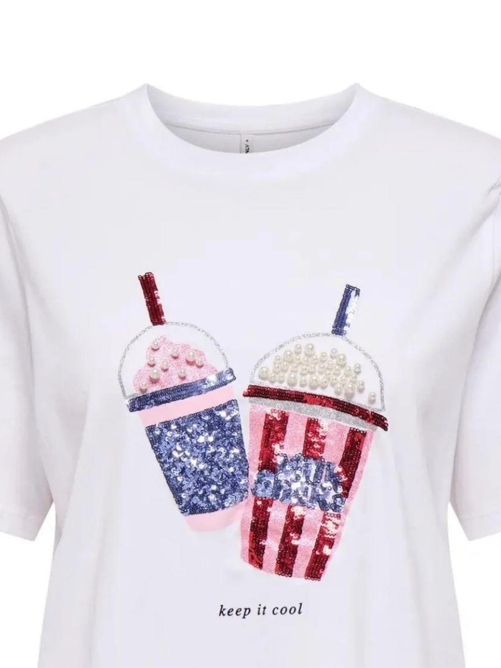 15343431/Bright White Keep it cool ONLY