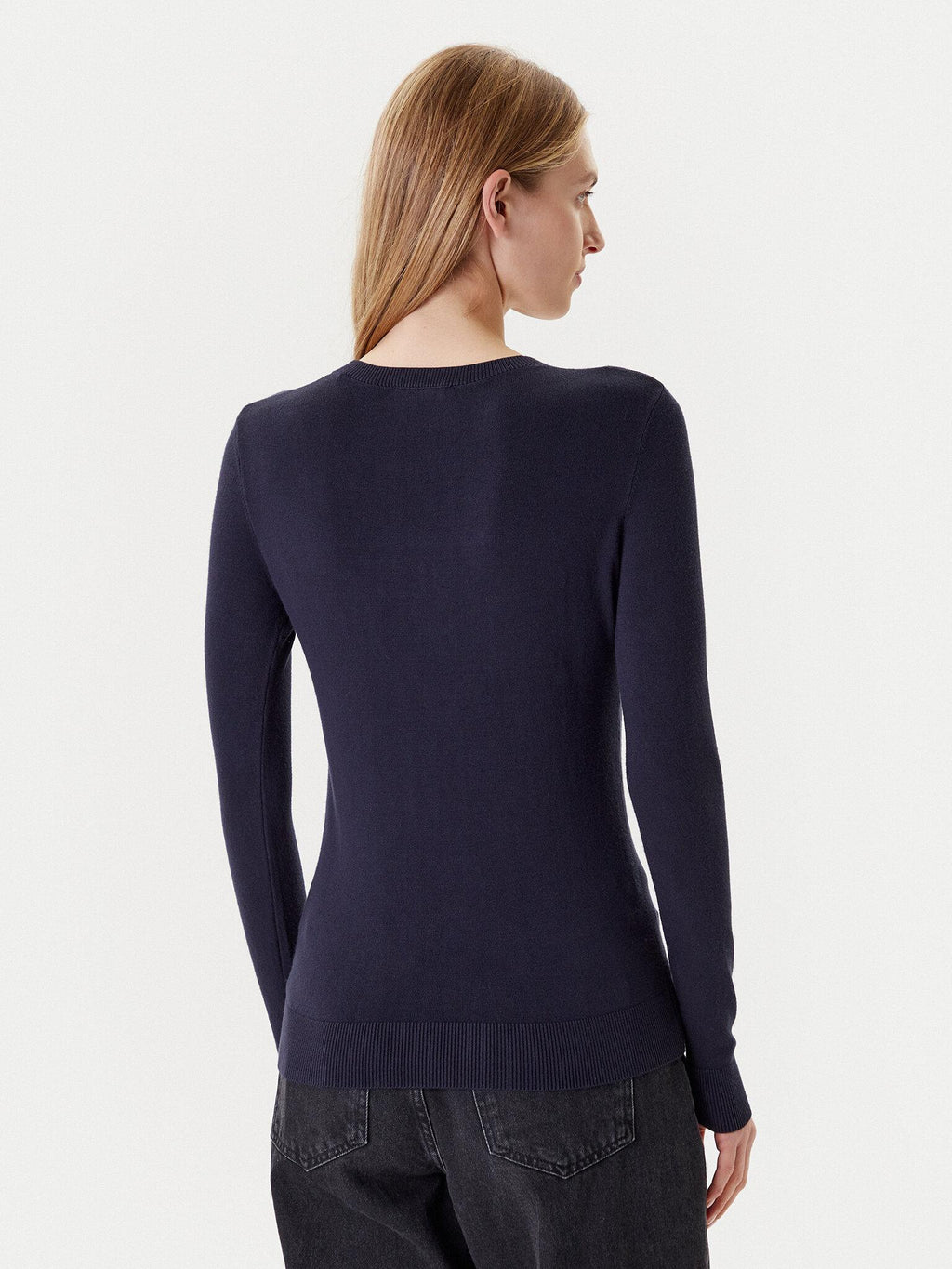 W5YR23Z2NQ2/G7V2 GUESS