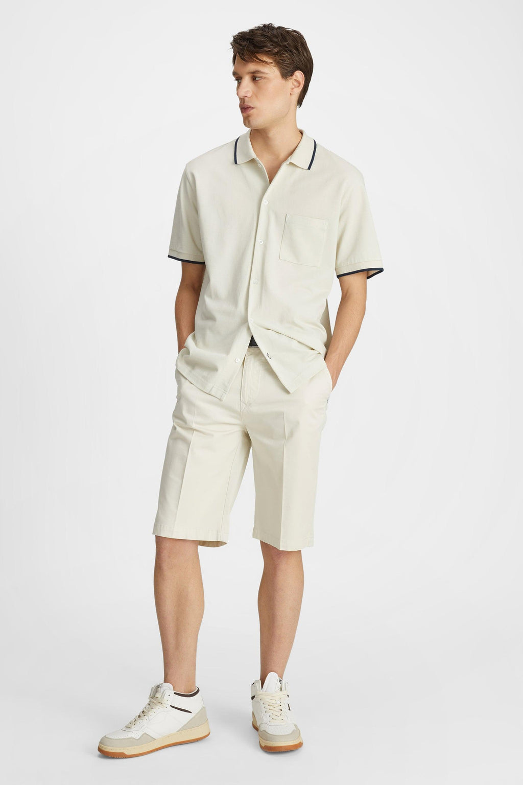 37021171109/3006 GAS