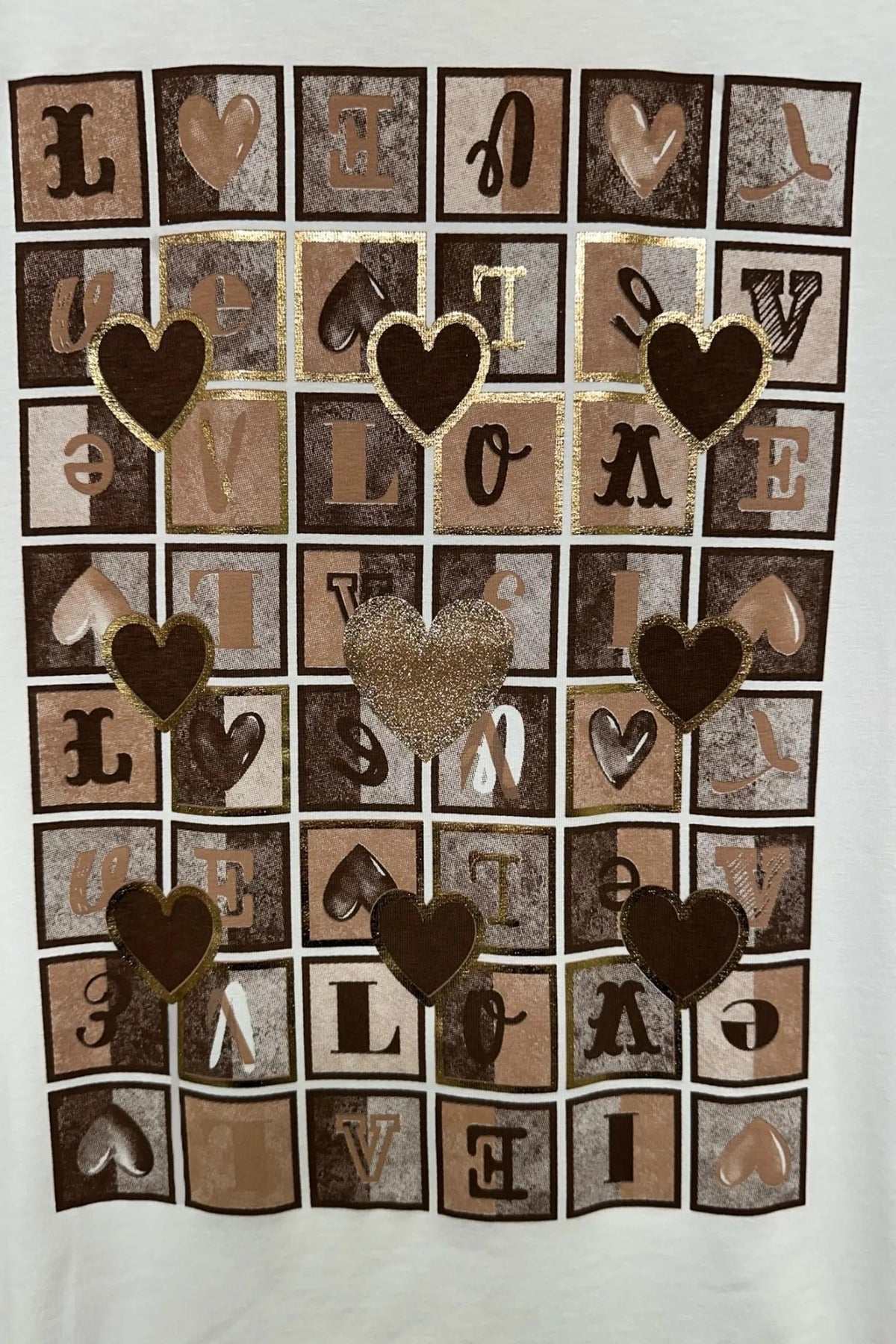T-shirt stampa quadrati "love" 