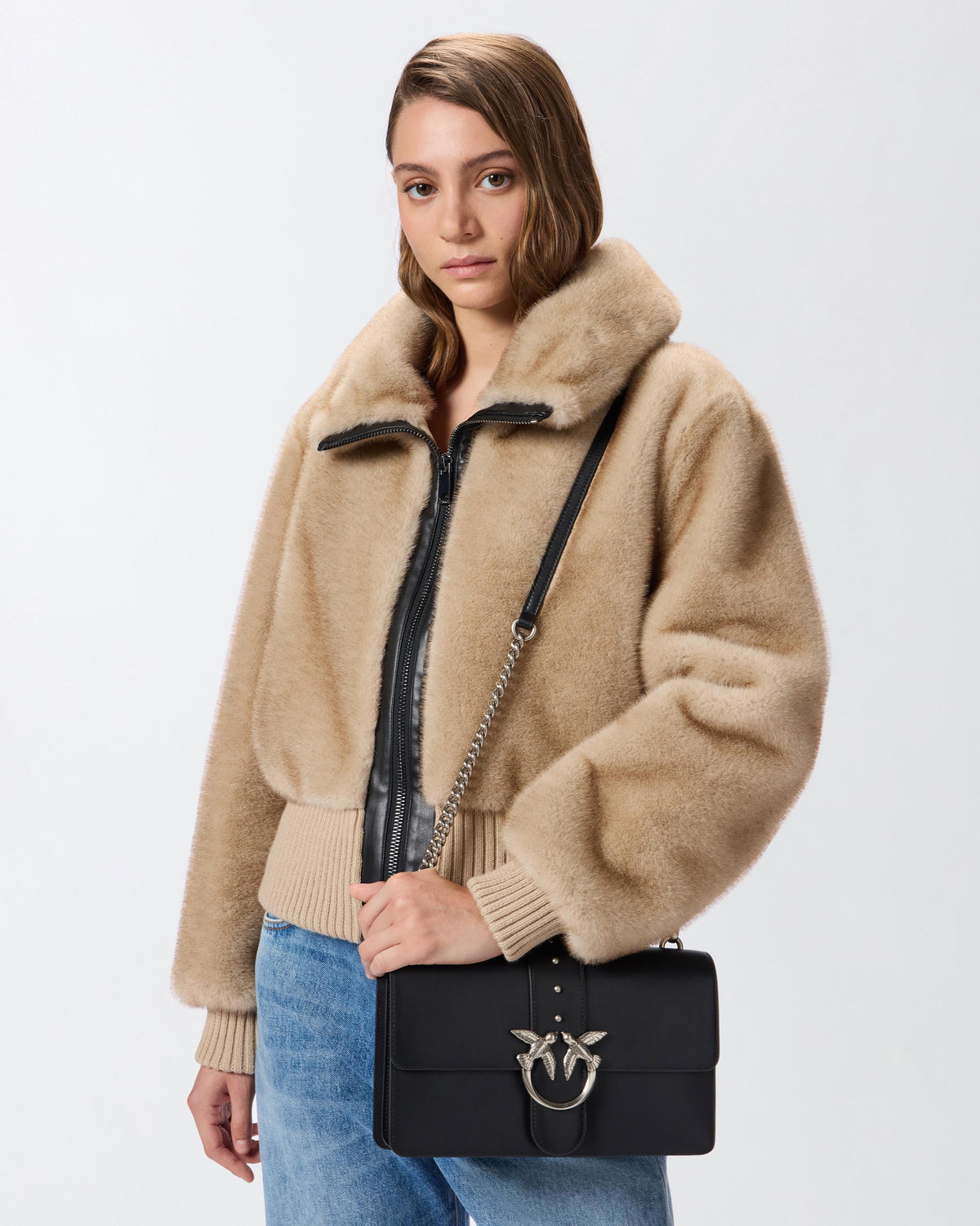 105857 A0F1/Z99O PINKO