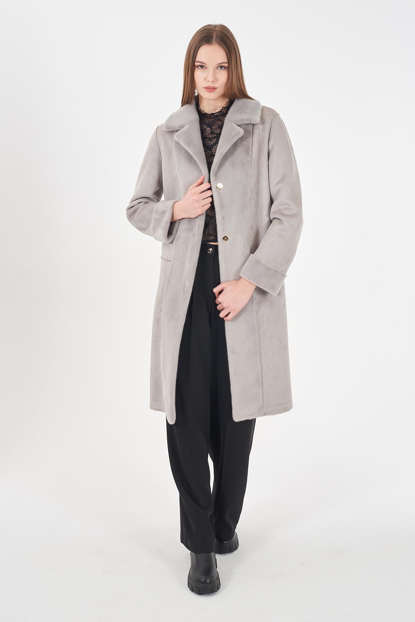 O027 KV00/0222 YES ZEE