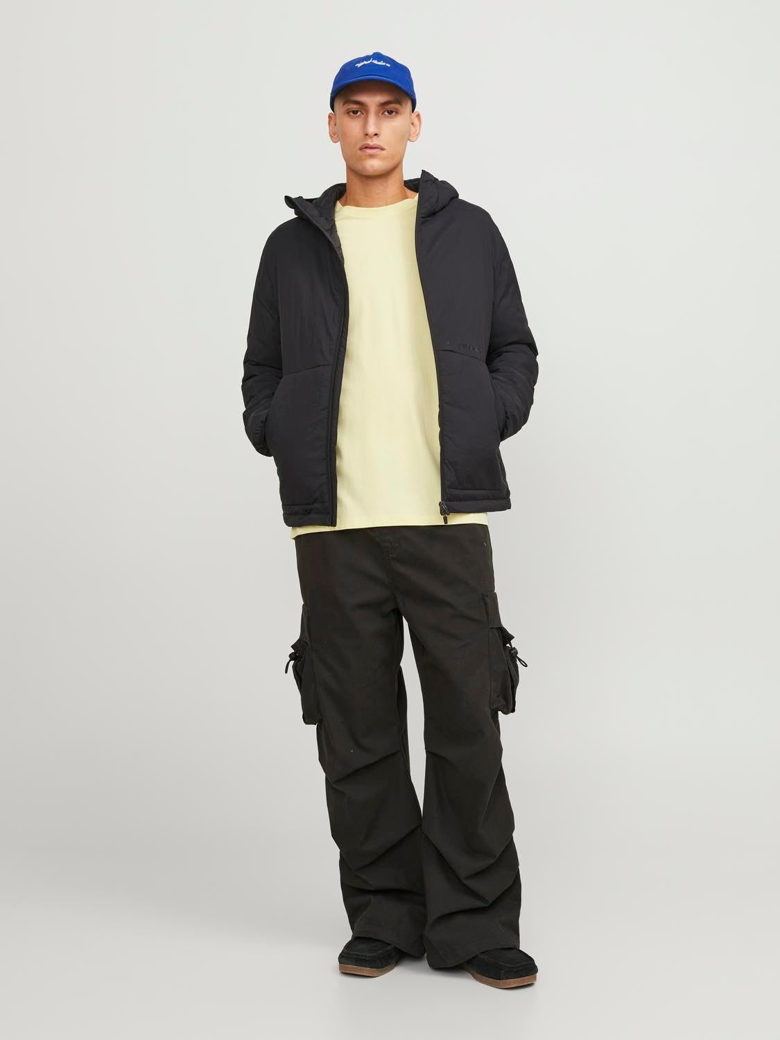 12156101/French Vanilla JACK AND JONES
